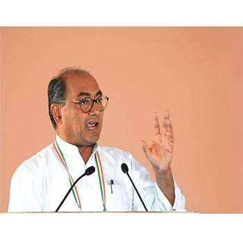 Stop drama, help me in exposing Gadkari: Digvijay Singh to Kejriwal